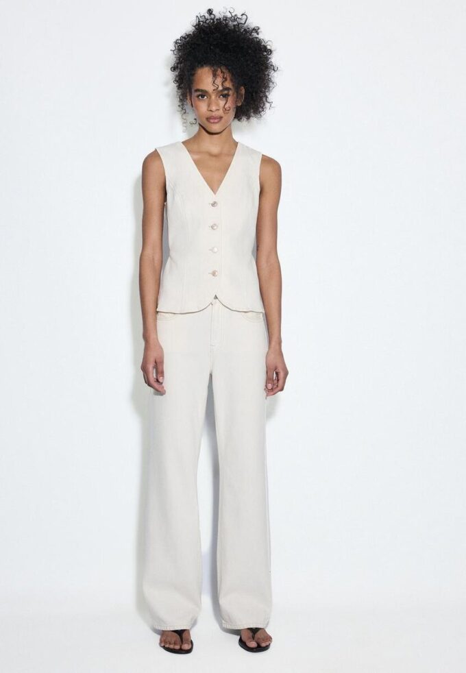 Tettsittende topper i denim