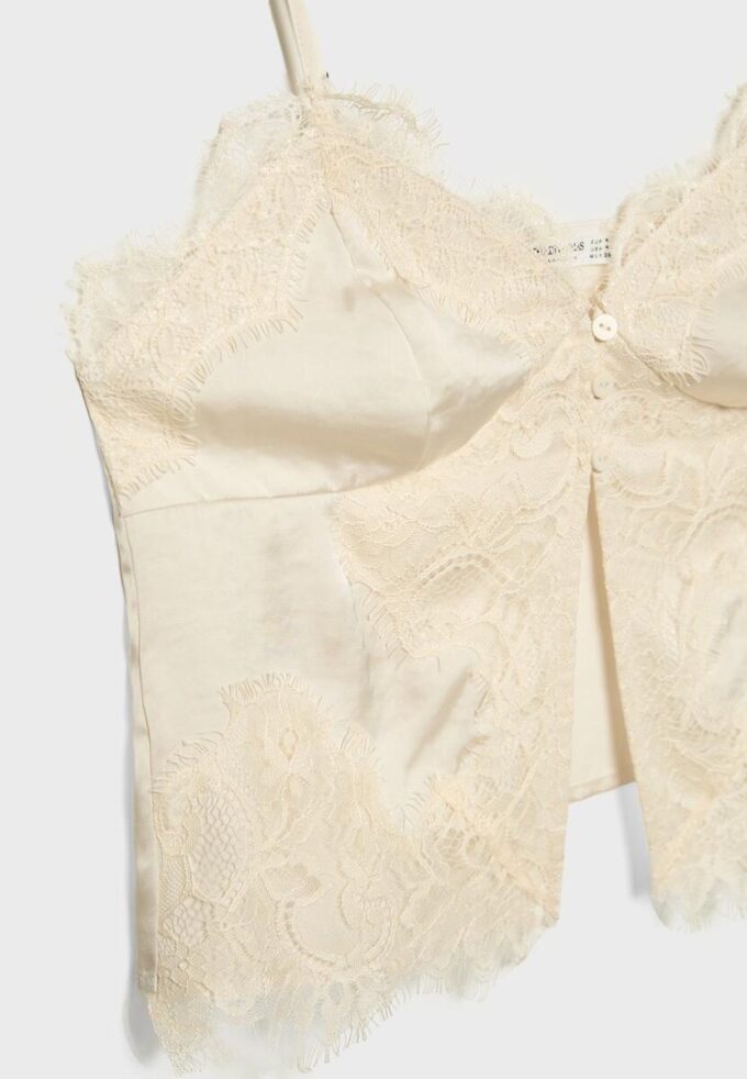 Top med stropper i satengblonder