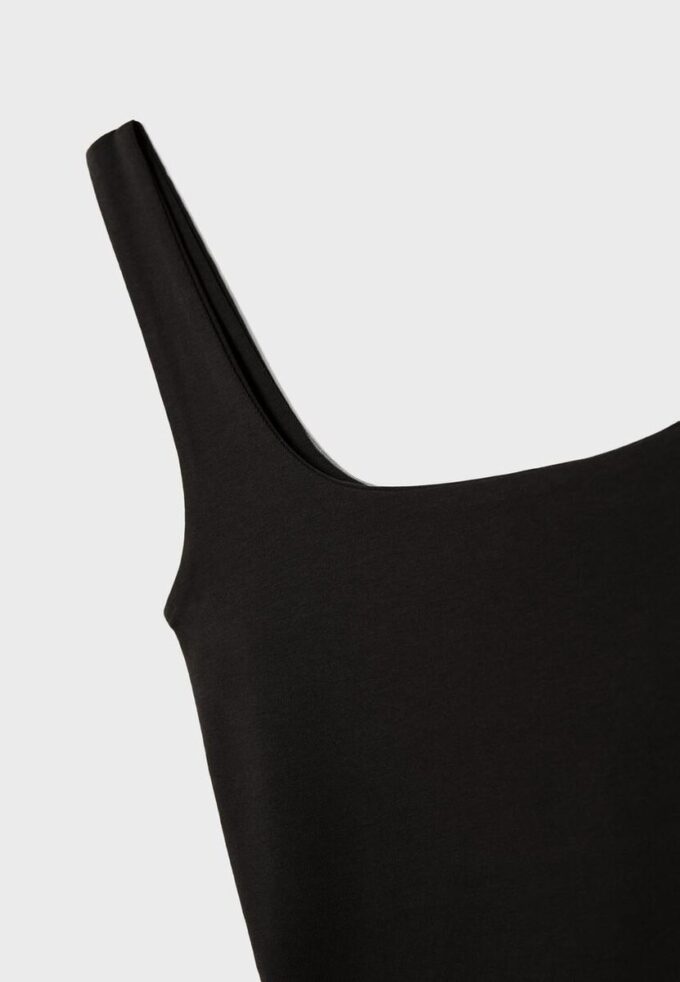 Topper med brede stropper