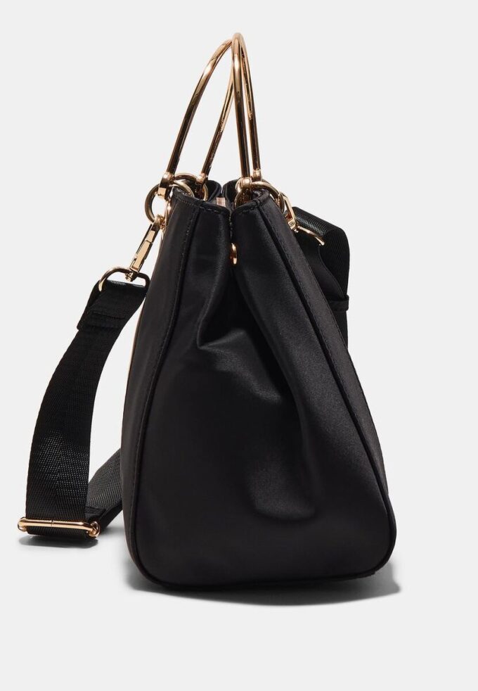 Tote-veske med metallhåndtak