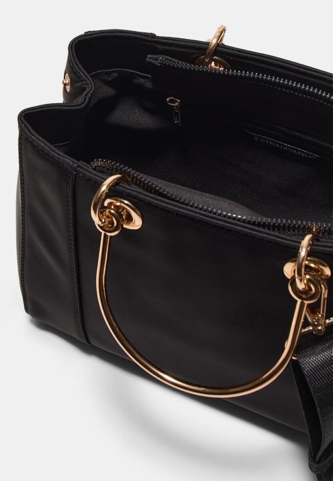 Tote-veske med metallhåndtak