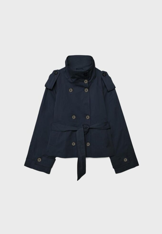 Trenchcoat med høy hals og belte