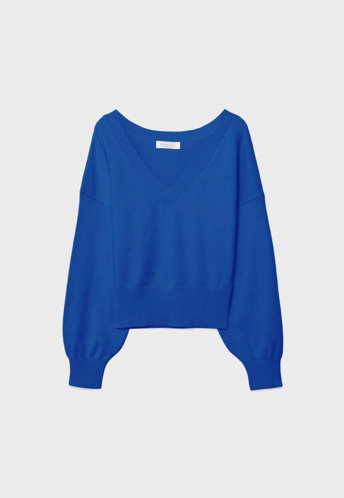 V-hals genser med flagermusermmer