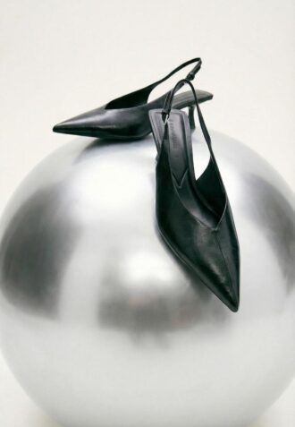 V-hals sko med høy hæl