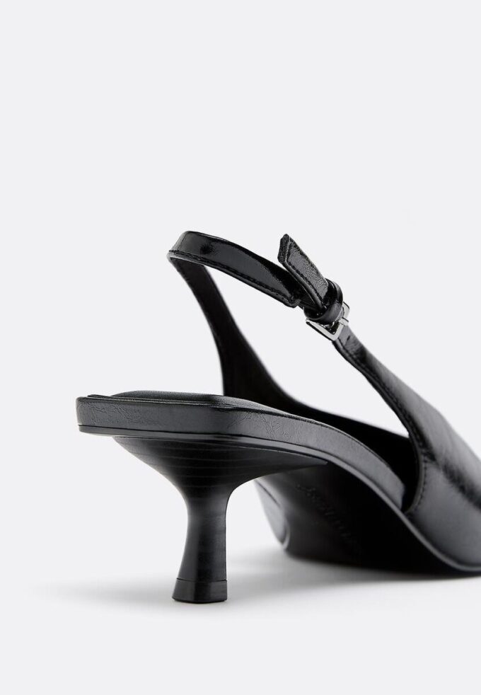 V-hals sko med høy hæl