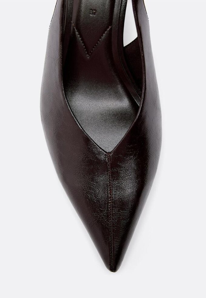 V-hals sko med høy hæl