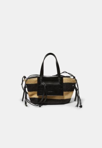 Veske med kurv-effekt